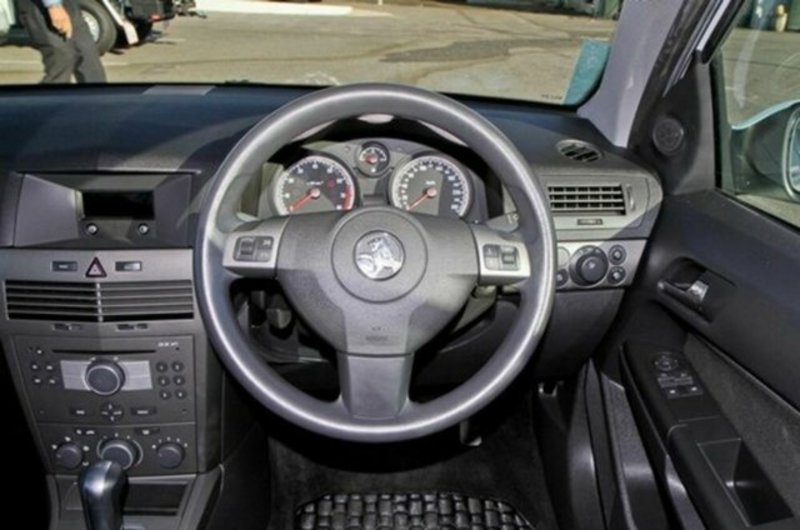 2005 HOLDEN ASTRA CD AH MY05