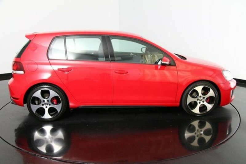 2010 VOLKSWAGEN GOLF GTi 1K MY10