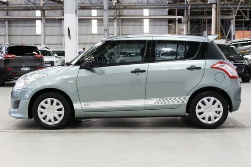 2011 SUZUKI SWIFT GA FZ