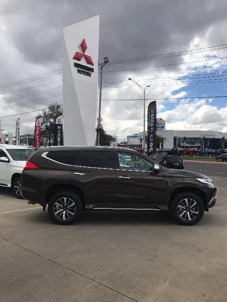 2016 MITSUBISHI PAJERO SPORT GLS QE