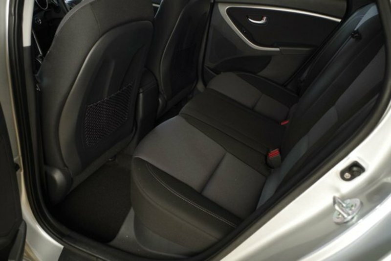 2013 HYUNDAI i30 ELITE 1.6 CRDi GD