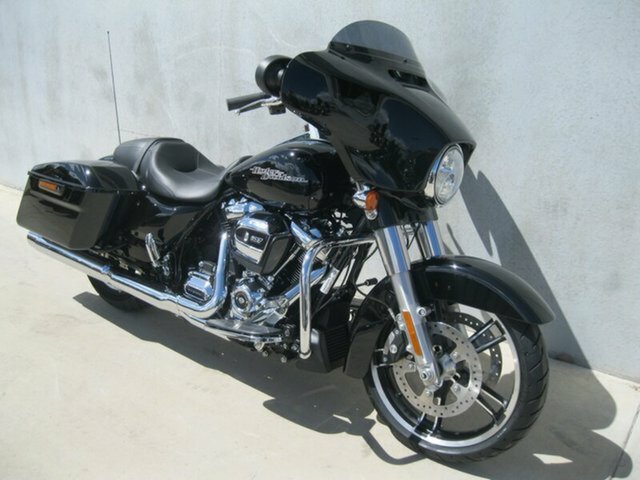 2017 HARLEY-DAVIDSON STREET GLIDE SPECIAL 