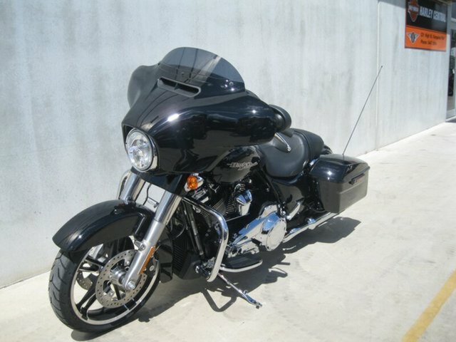 2017 HARLEY-DAVIDSON STREET GLIDE SPECIAL 