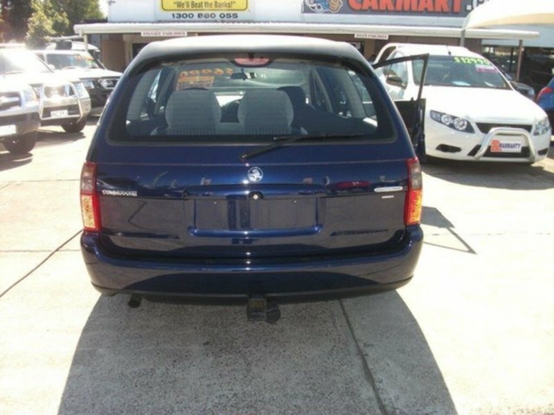 2002 HOLDEN COMMODORE EXECUTIVE VXII