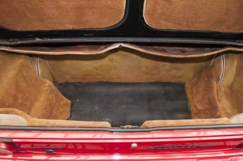 1988 LAMBORGHINI JALPA 3500