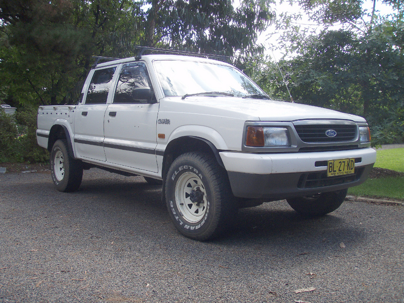 1996 FORD COURIER XL