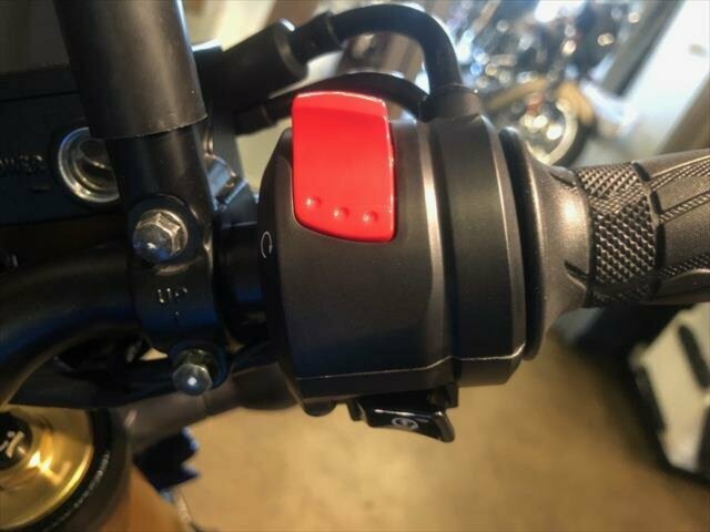 2017 SUZUKI GSX-S750 NAKED SPORTS BIKE