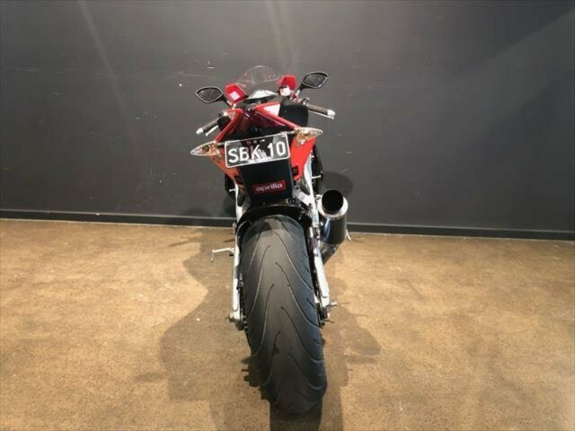 2010 APRILIA RSV4 FACTORY SPORTS