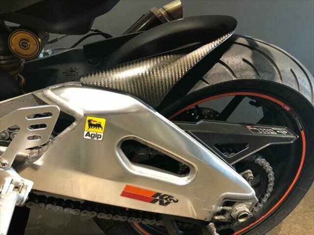2010 APRILIA RSV4 FACTORY SPORTS