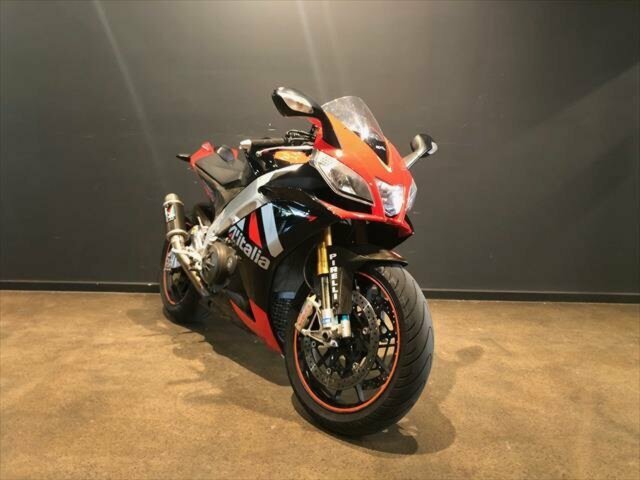 2010 APRILIA RSV4 FACTORY SPORTS
