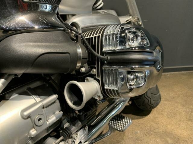 2005 BMW R1200C MONTAUK CRUISER