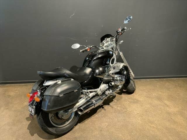 2005 BMW R1200C MONTAUK CRUISER