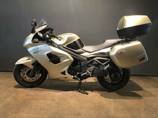 2013 TRIUMPH SPRINT GT SPORTS
