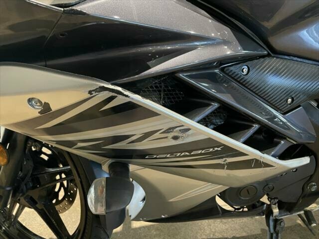2015 YAMAHA YZF-R15 V2 SPORTS