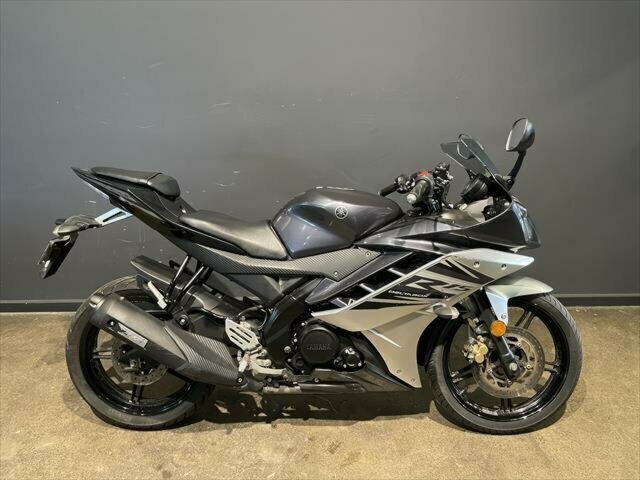 2015 YAMAHA YZF-R15 V2 SPORTS