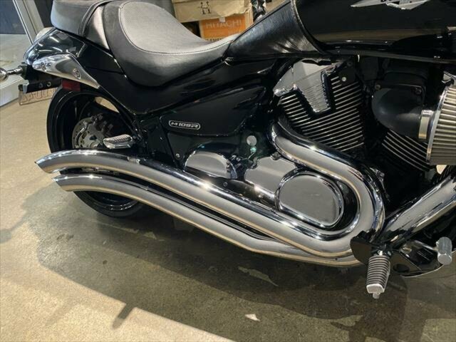 2010 SUZUKI VZR 1800 BOULEVARD (M109R) CRUISER 