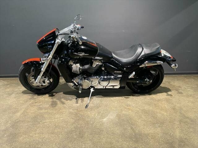 2010 SUZUKI VZR 1800 BOULEVARD (M109R) CRUISER 