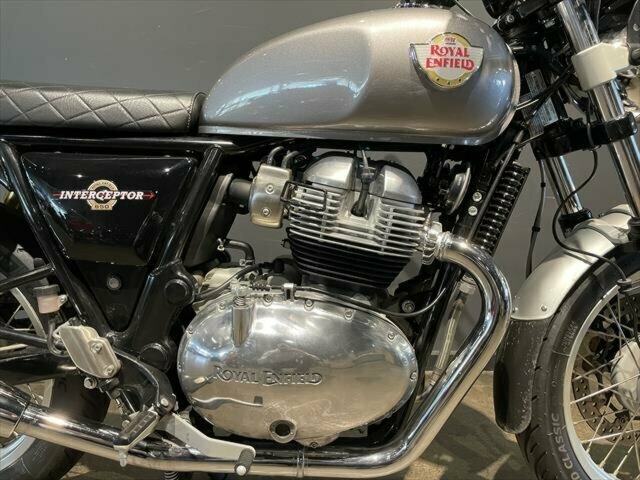 2019 ROYAL ENFIELD INTERCEPTOR 650 CLASSIC ROAD