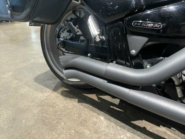 2009 SUZUKI VZR 1800 BOULEVARD (M109R) CRUISER