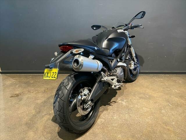 2008 DUCATI MONSTER 696+ ROAD 