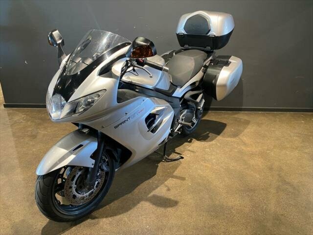 2011 TRIUMPH SPRINT GT SPORTS 