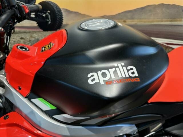 2021 APRILIA TUONO 660 SPORTS