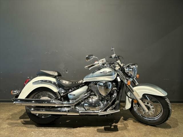 2010 SUZUKI VL800T (BOULEVARD C50T) CRUISER