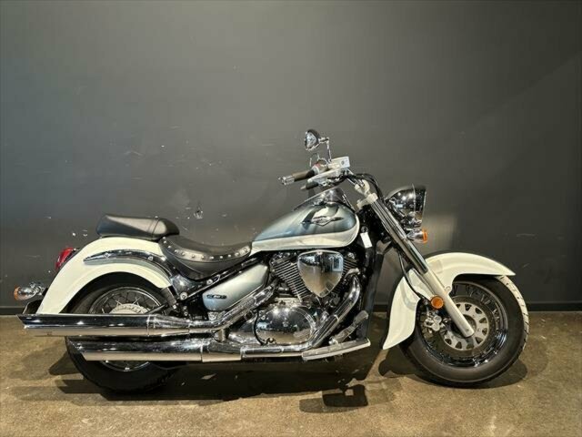 2010 SUZUKI VL800T (BOULEVARD C50T) CRUISER