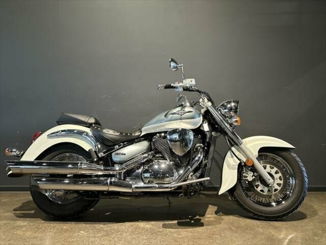 2010 SUZUKI VL800T (BOULEVARD C50T) CRUISER