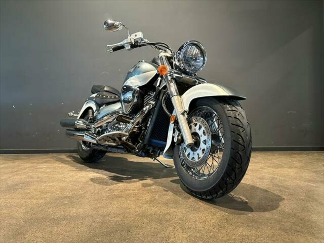 2010 SUZUKI VL800T (BOULEVARD C50T) CRUISER