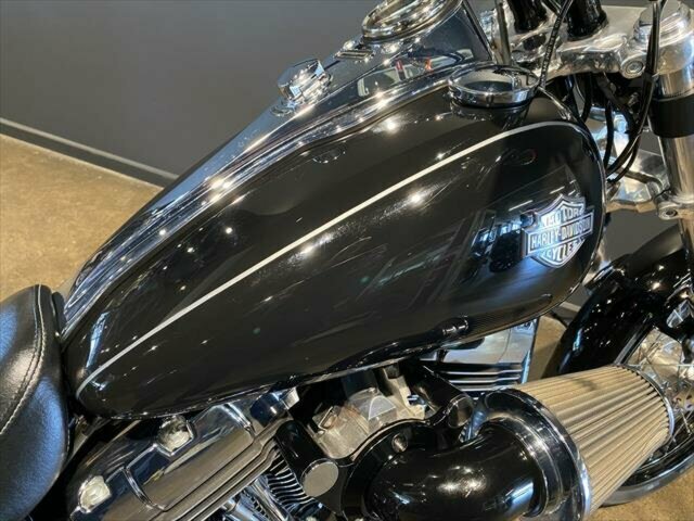 2016 HARLEY-DAVIDSON FXDWG DYNA WIDE GLIDE CRUISER