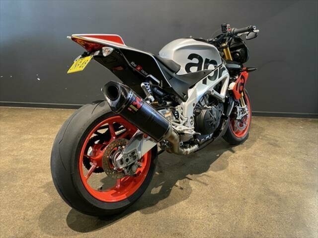 2019 APRILIA TUONO V4 1100 FACTORY MANUAL