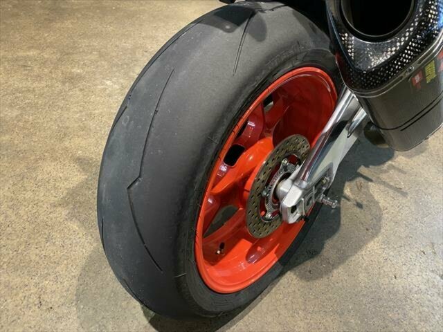 2019 APRILIA TUONO V4 1100 FACTORY MANUAL