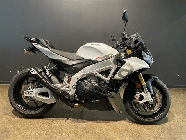 2022 APRILIA TUONO V4 1100 RR ROAD