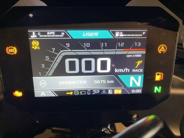 2022 APRILIA TUONO V4 1100 RR ROAD