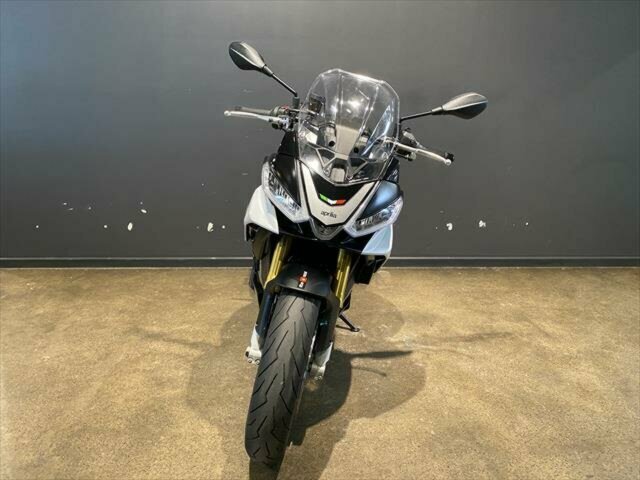 2022 APRILIA TUONO V4 1100 RR ROAD