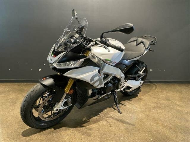 2022 APRILIA TUONO V4 1100 RR ROAD