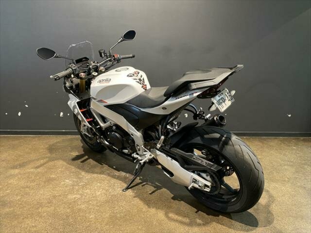2022 APRILIA TUONO V4 1100 RR ROAD