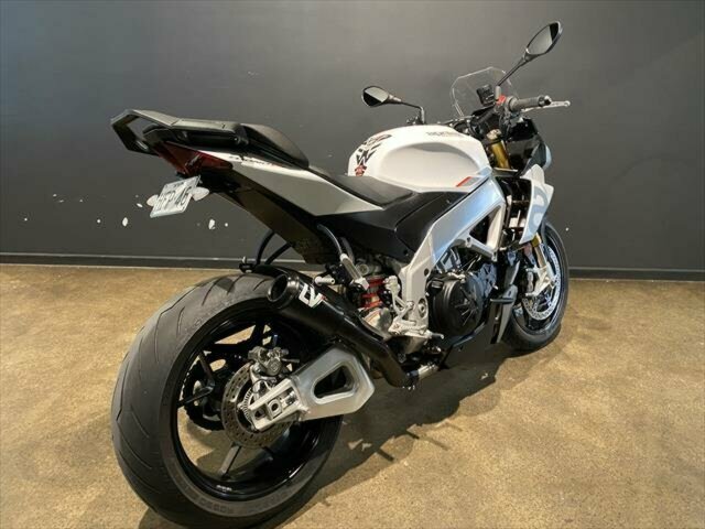 2022 APRILIA TUONO V4 1100 RR ROAD