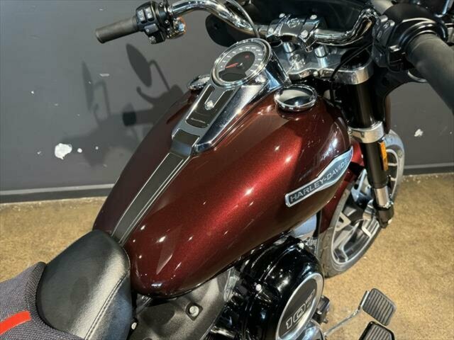 2019 HARLEY-DAVIDSON SPORT GLIDE 107 (FLSB) CRUISER