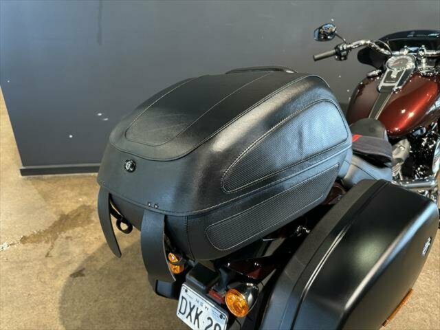 2019 HARLEY-DAVIDSON SPORT GLIDE 107 (FLSB) CRUISER