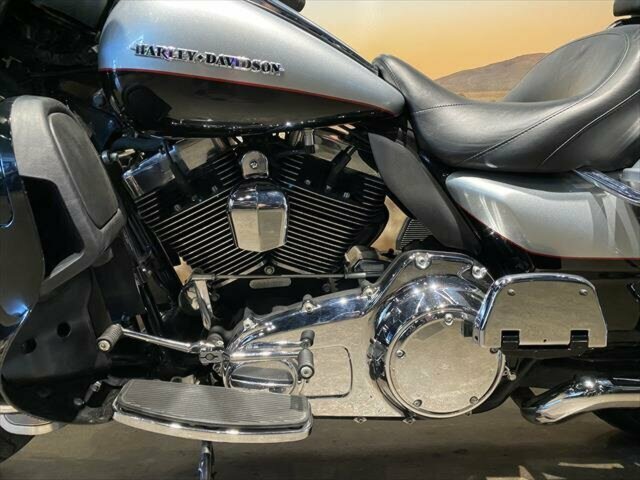 2014 HARLEY-DAVIDSON ULTRA LIMITED 103 (FLHTK) MANUAL