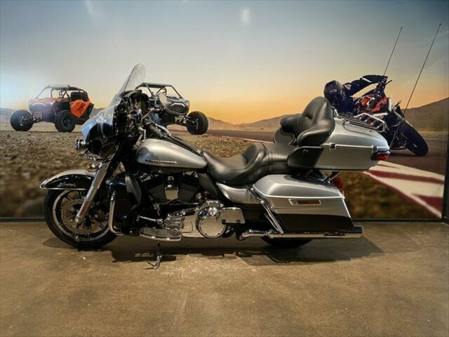 2014 HARLEY-DAVIDSON ULTRA LIMITED 103 (FLHTK) MANUAL