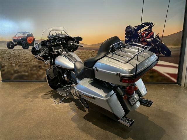 2014 HARLEY-DAVIDSON ULTRA LIMITED 103 (FLHTK) MANUAL