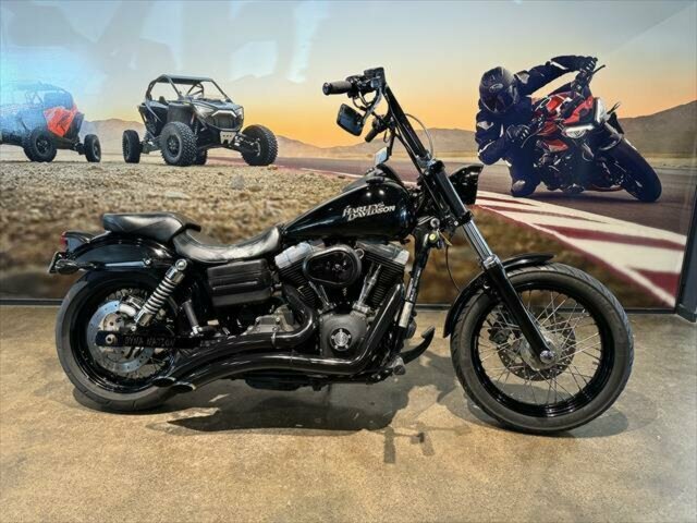 2011 HARLEY-DAVIDSON DYNA STREET BOB 96 (FXDB) CRUISER