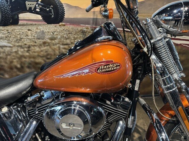 2015 HARLEY-DAVIDSON FXSTS SPRINGER SOFTAIL CRUISER