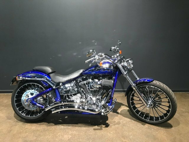 2014 HARLEY-DAVIDSON 6 SP