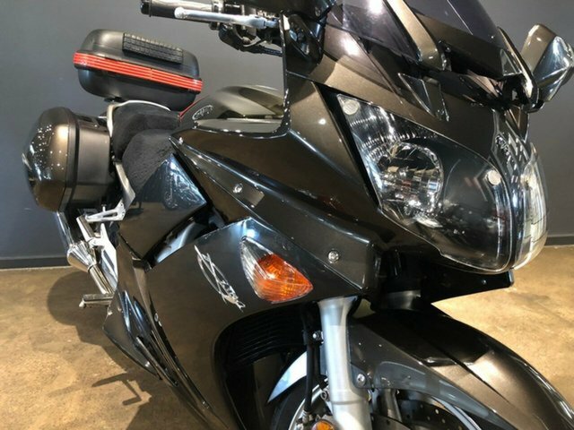 2010 YAMAHA