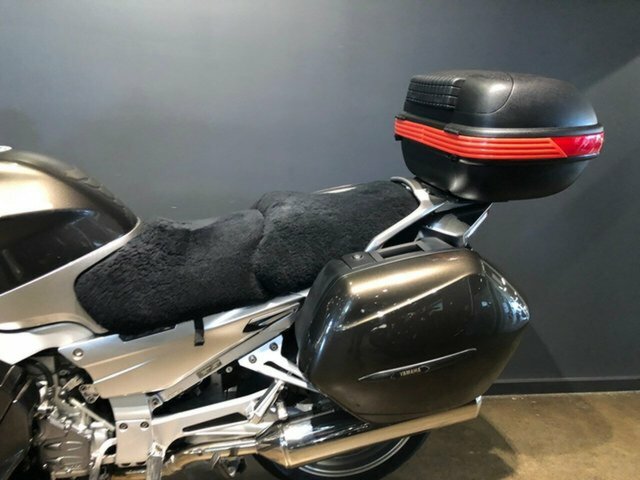2010 YAMAHA