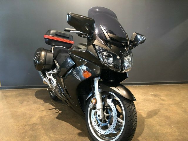 2010 YAMAHA